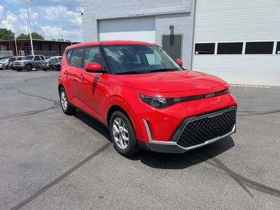 Used 2024 Kia Soul LX w/ Option Group 015