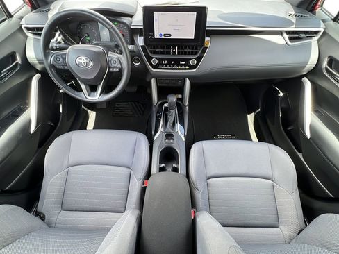 Used 2023 Toyota Corolla Cross AWD Hybrid image 11