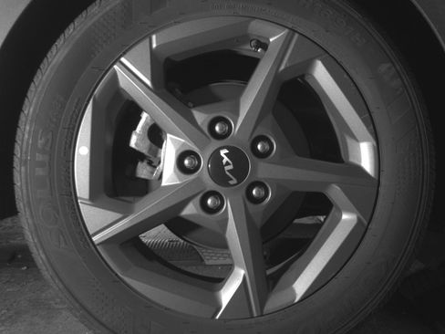 Used 2025 Kia K4 FWD image 15