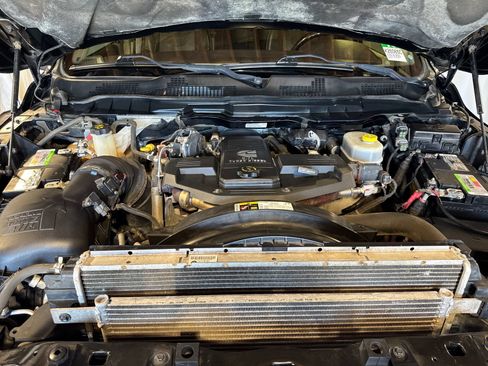 Used 2015 RAM 3500 Laramie Longhorn AWD/4WD image 31
