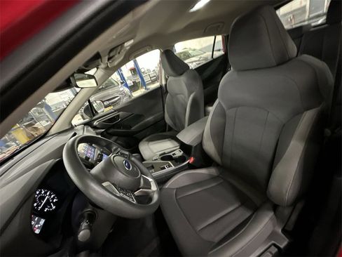 Certified 2025 Subaru Impreza 2.0i image 15