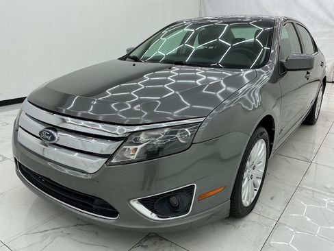 Used 2010 Ford Fusion Hybrid FWD image 1