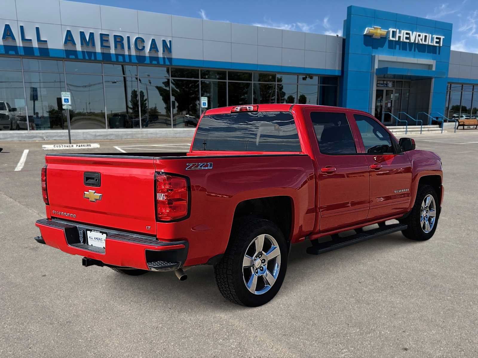 Used 2017 Chevrolet Silverado 1500 LT w/ All Star Edition AWD/4WD image 8