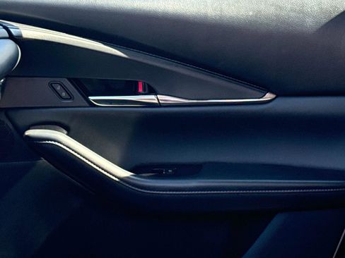 Certified 2025 MAZDA CX-30 AWD 2.5 S w/ Preferred Package image 20