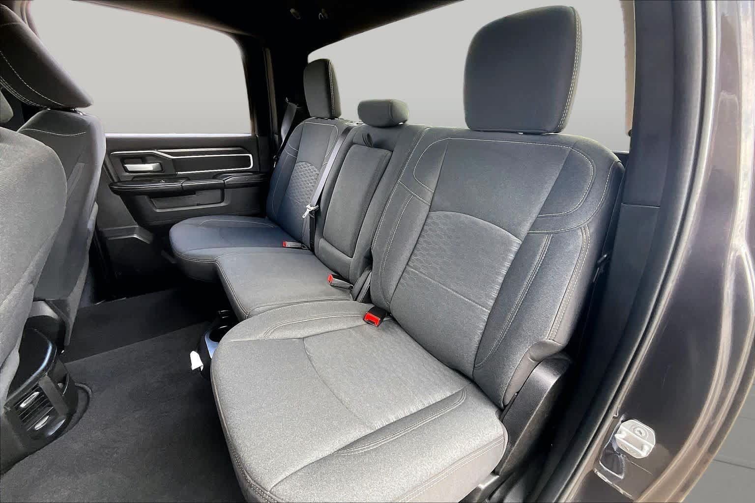 Used 2025 RAM 2500 Big Horn AWD/4WD image 20