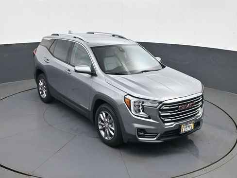 Used 2023 GMC Terrain SLT FWD image 15