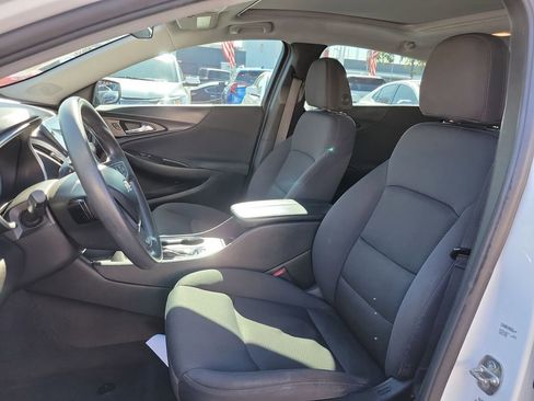 Used 2022 Chevrolet Malibu LT image 18