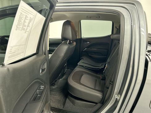 Used 2021 GMC Canyon AT4 image 19