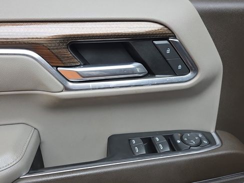 Used 2022 Chevrolet Silverado 1500 LT Trail Boss w/ Convenience Package II image 27