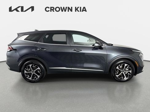Certified 2024 Kia Sportage EX FWD image 4