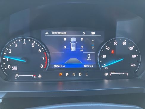 Used 2022 Ford Explorer XLT w/ Equipment Group 202A image 13