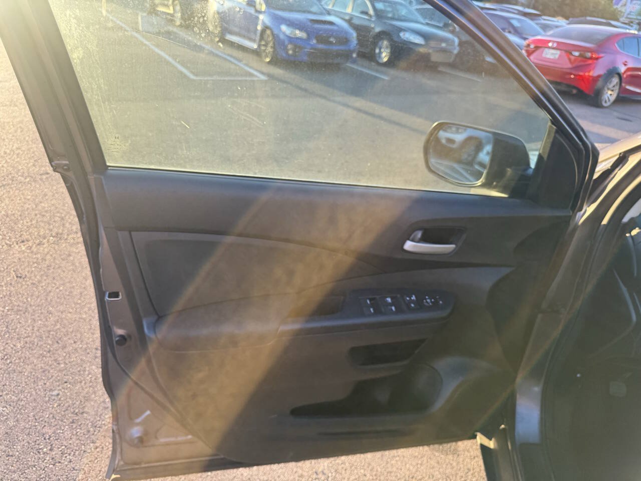 Used 2015 Honda CR-V LX image 19