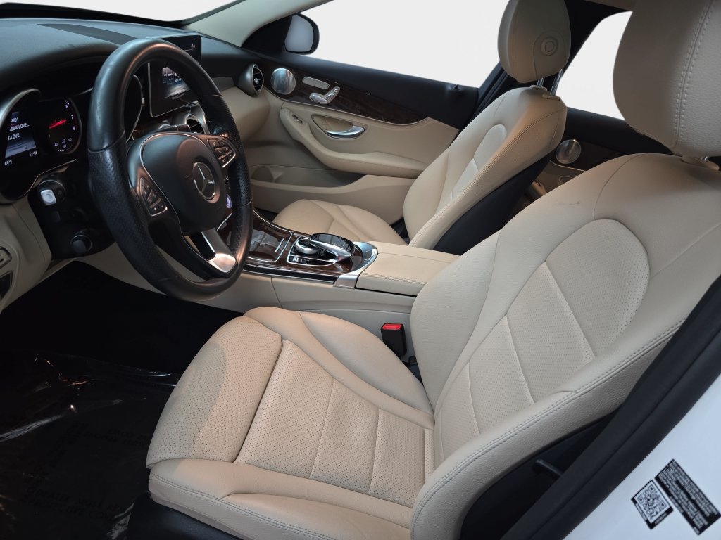 Used 2015 Mercedes-Benz C 300 4MATIC Sedan image 17
