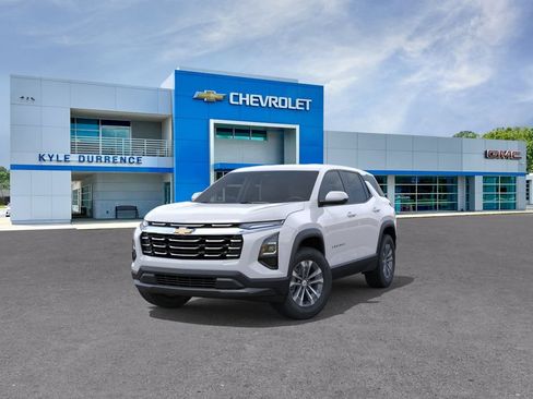 New 2026 Chevrolet Equinox LT FWD image 8