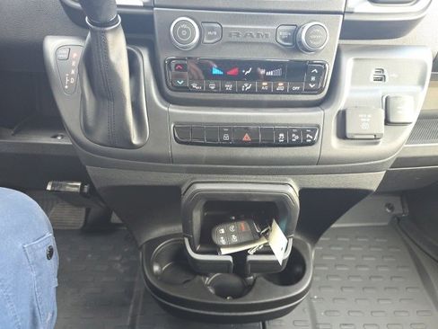 Used 2025 RAM ProMaster 2500 w/ Quick Order Package 22G SLT image 19