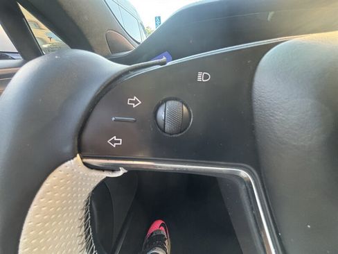Used 2022 Tesla Model S AWD/4WD image 20