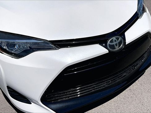 Used 2017 Toyota Corolla LE w/ Carpet Mat Package (TMS) FWD image 20