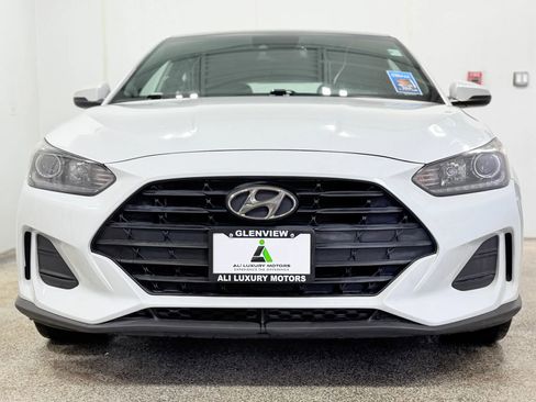 Used 2019 Hyundai Veloster 2.0 Premium image 2