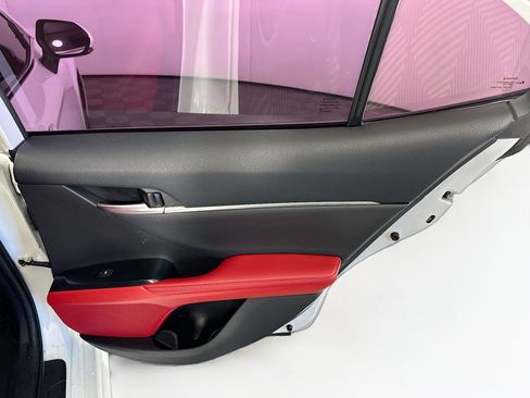 Used 2020 Toyota Camry XSE image 30