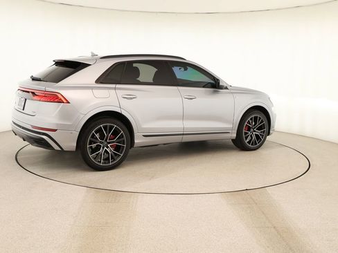 Used 2019 Audi Q8 Premium Plus w/ Premium Plus image 7