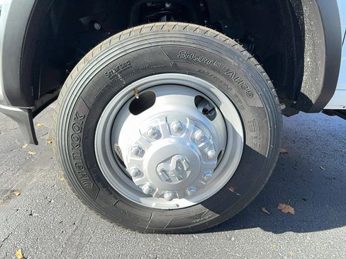 New 2026 RAM 5500 Tradesman w/ Chrome Appearance Group AWD/4WD image 5