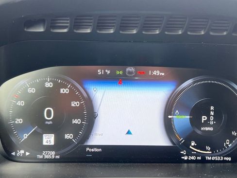 Used 2022 Volvo XC90 T8 Inscription w/ Advanced Package image 11