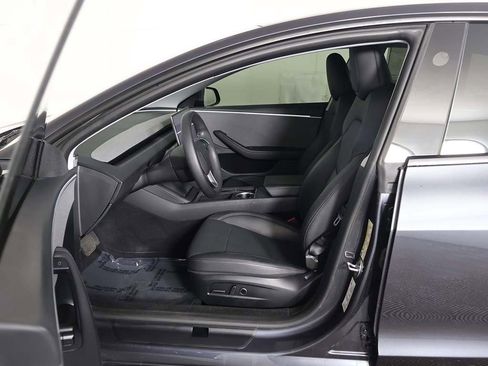 Used 2025 Tesla Model 3 Long Range image 31