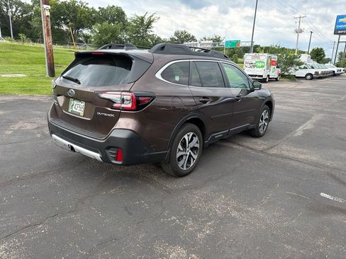 Used 2021 Subaru Outback Limited w/ Popular Package #2 AWD/4WD image 32