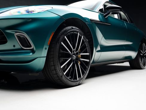 Used 2023 Aston Martin DBX AWD/4WD image 81