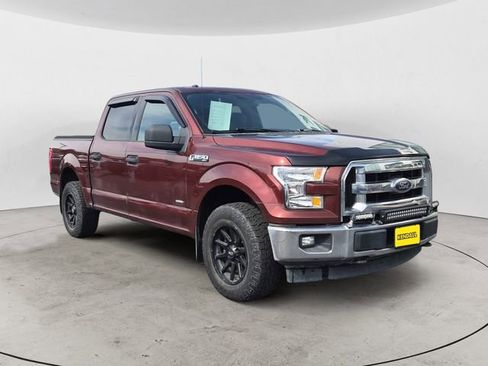 Used 2017 Ford F150 XLT w/ Trailer Tow Package AWD/4WD image 7