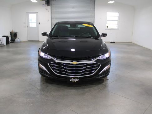 Used 2023 Chevrolet Malibu LT image 19
