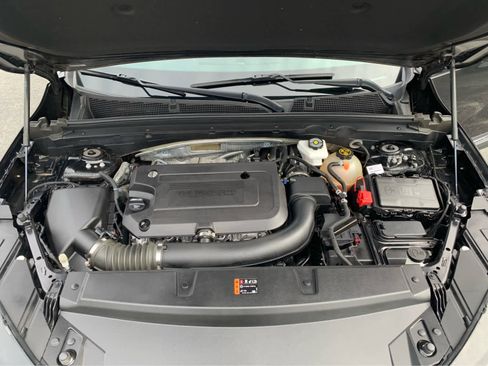 Used 2023 Buick Envision Essence image 9