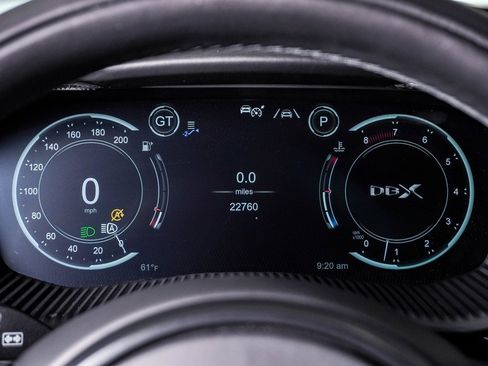 Used 2022 Aston Martin DBX image 26