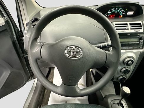 Used 2007 Toyota Yaris Base w/ PWR Pkg w/Steel Wheels image 11