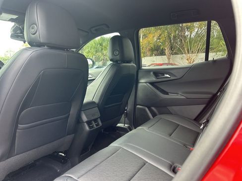 New 2026 Chevrolet Equinox LT w/ Convenience Package II AWD/4WD image 15