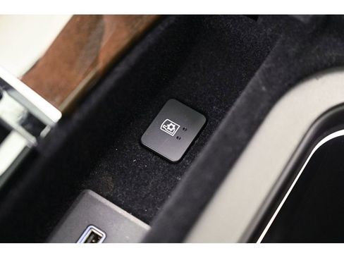 Used 2025 Cadillac Escalade Sport Platinum image 61