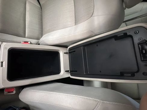 Used 2020 Nissan Altima 2.5 S FWD image 15