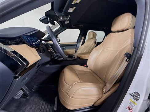 Used 2024 Land Rover Range Rover Sport SE image 11