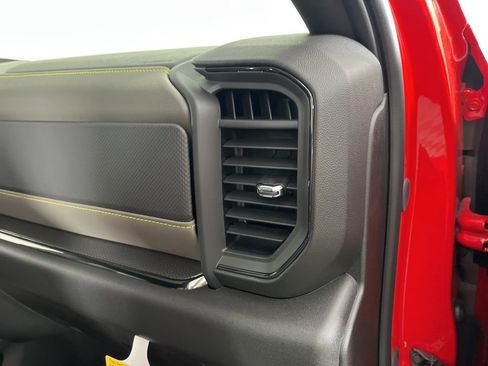 New 2026 Chevrolet Silverado 2500 ZR2 AWD/4WD image 13