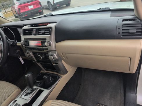 Used 2010 Toyota 4Runner SR5 image 28