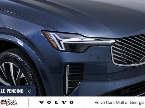 Certified 2025 Volvo XC90 B5 Core w/ Climate Package AWD/4WD image 39