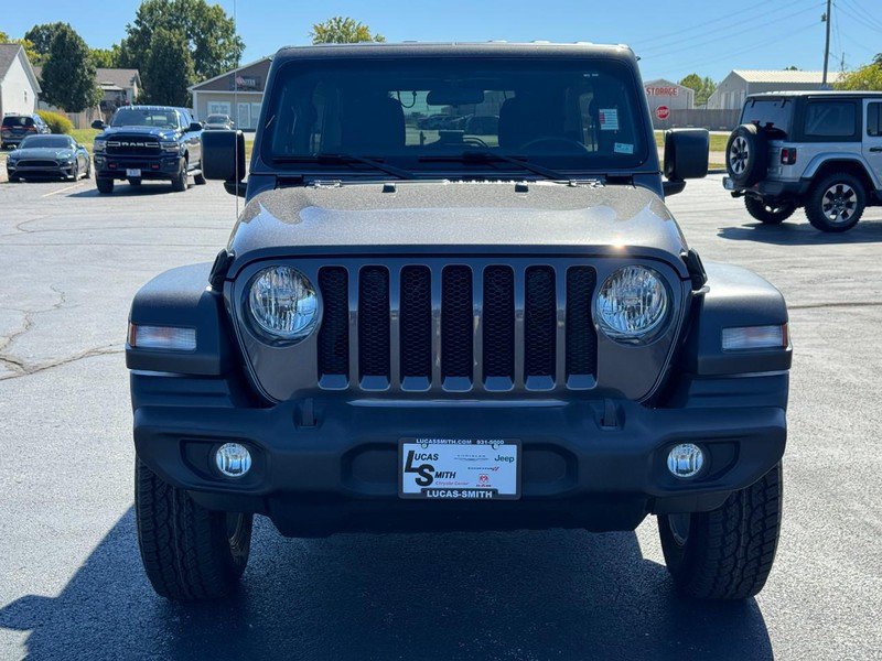 Used 2023 Jeep Wrangler Unlimited Sport AWD/4WD image 9