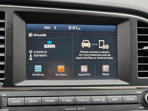 Used 2017 Hyundai Elantra SE image 30