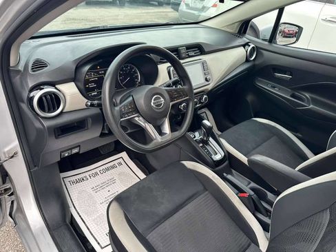 Used 2020 Nissan Versa SV FWD image 12