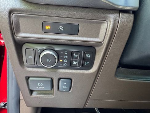 Used 2025 Ford F150 King Ranch w/ FX4 Off-Road Package AWD/4WD image 22