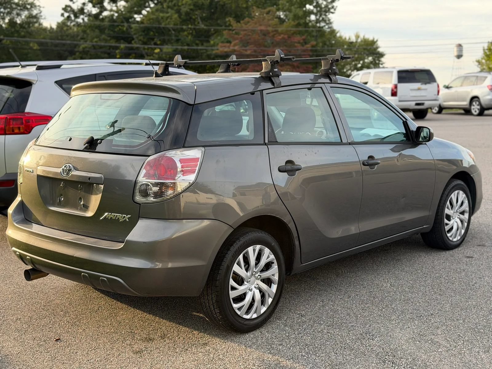 Used 2008 Toyota Matrix XR FWD image 2