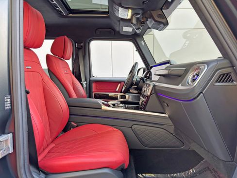 Used 2022 Mercedes-Benz G 63 AMG Squared image 16