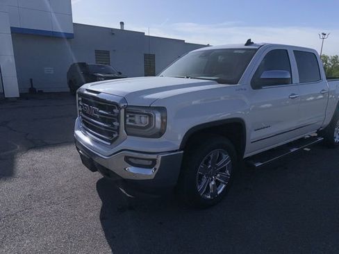 Used 2017 GMC Sierra 1500 SLT AWD/4WD image 2