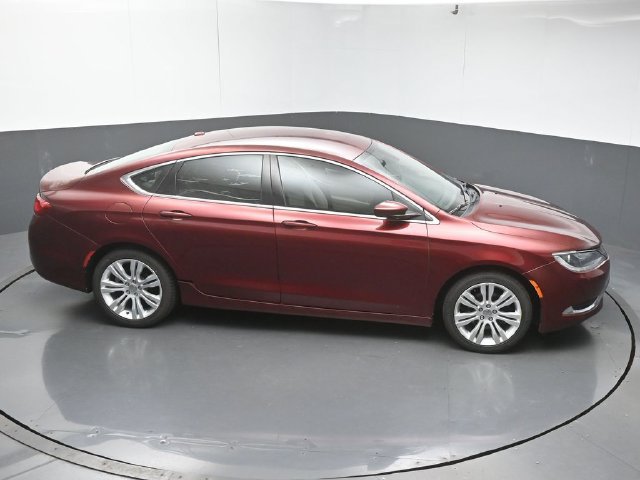 Used 2016 Chrysler 200 Limited w/ Convenience Group FWD image 44