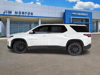 Used 2023 Chevrolet Traverse RS